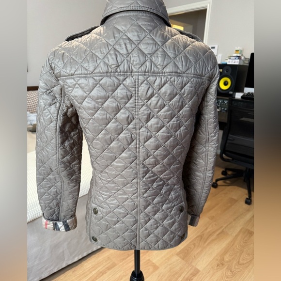 BURBERRY BRIT Diamond Quilted Olive Green Nova Check Lined Jacket Small VGUC - Picture 2 of 6
